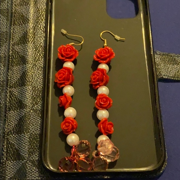 Jewelry - Picture 1 of 1